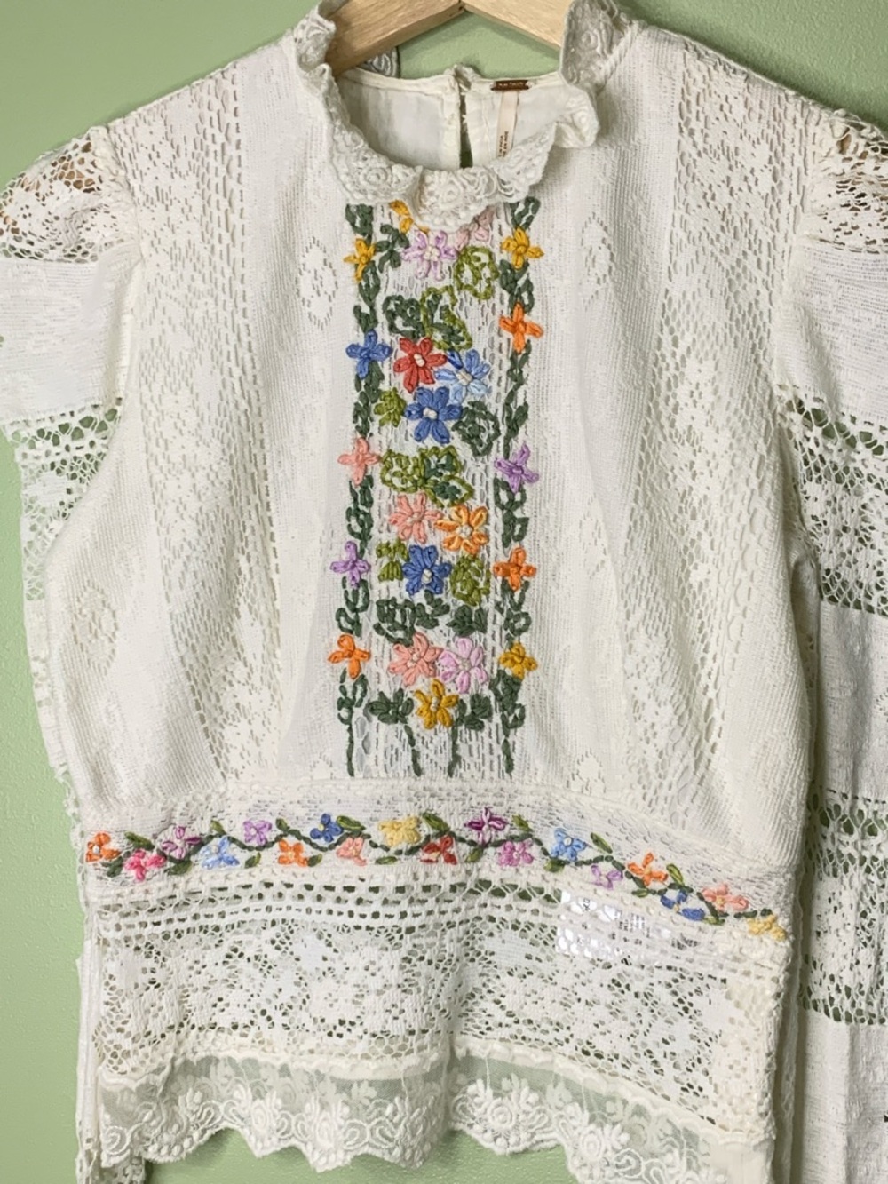 NWT FREE PEOPLE Garden Grace Top Ivory Combo MSRP $198 Size XS - Picture 3 of 15
